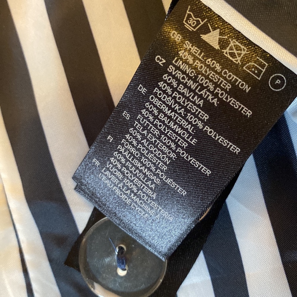 H&M Jacket - Picture 2 of 2